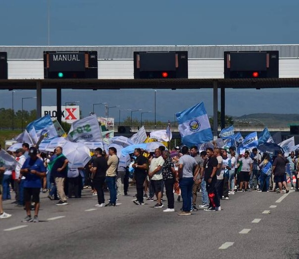 ADEME se sumó a otros gremios en defensa de la jubilación digna